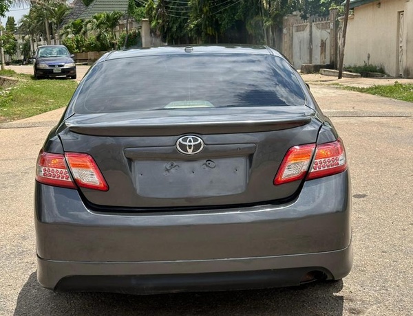 2010 TOYOTA CAMRY SE FOR SALE IN KADUNA