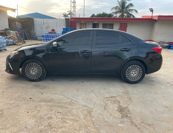 2010 Toyota Camry Sport In Lagos