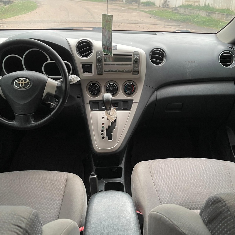 2010 TOYOTA MATRIX XR FOR SALE image