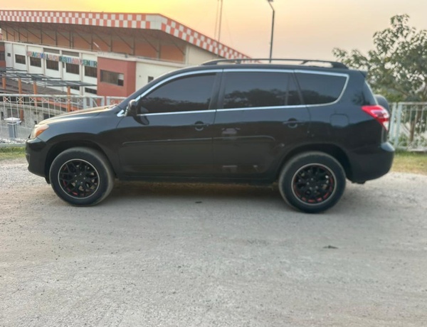 2010 TOYOTA RAV4 FOR SALE IN ABUJA