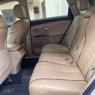 2010 TOYOTA VENZA FOR SALE IN ABUJA