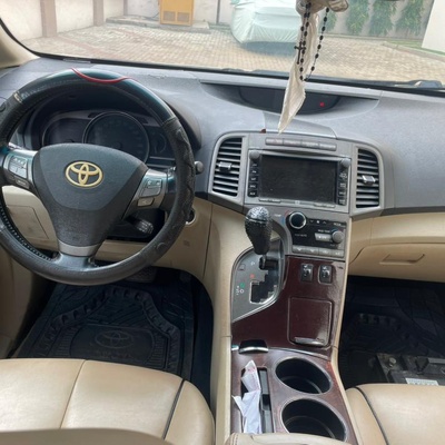2010 TOYOTA VENZA FOR SALE IN ABUJA