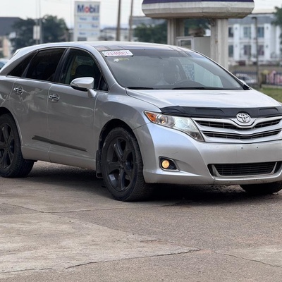 2010 TOYOTA VENZA FOR SALE IN ABUJA