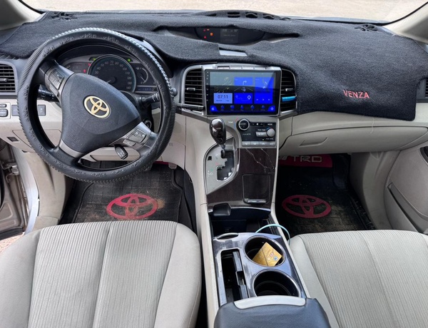 2010 TOYOTA VENZA FOR SALE IN ABUJA