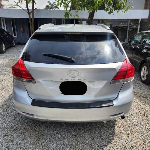 2010 TOYOTA VENZA FOUR CYLINDERS FOR SALE IN ABUJA