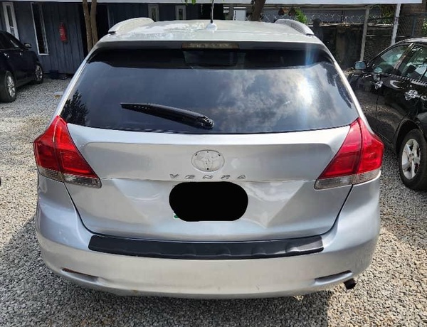 2010 TOYOTA VENZA FOUR CYLINDERS FOR SALE IN ABUJA