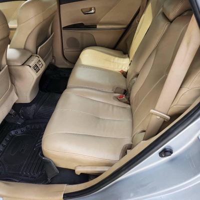 2010 TOYOTA VENZA FOUR CYLINDERS FOR SALE IN ABUJA