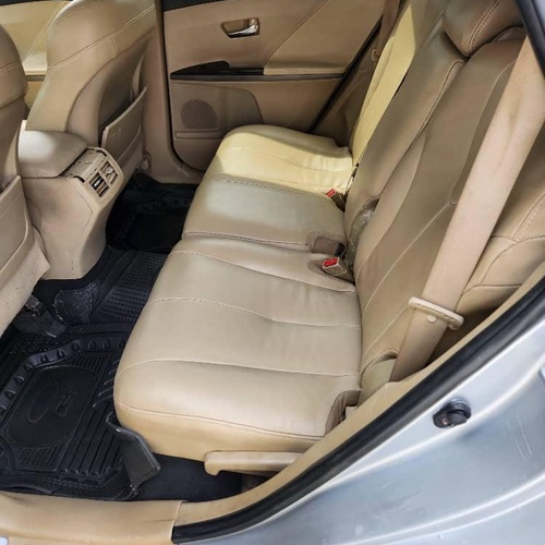 2010 TOYOTA VENZA FOUR CYLINDERS FOR SALE IN ABUJA