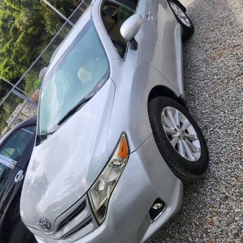 2010 TOYOTA VENZA FOUR CYLINDERS FOR SALE IN ABUJA