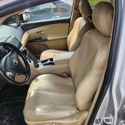 2010 TOYOTA VENZA FOUR CYLINDERS FOR SALE IN ABUJA