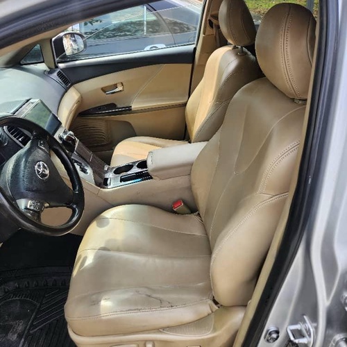 2010 TOYOTA VENZA FOUR CYLINDERS FOR SALE IN ABUJA