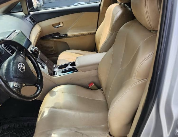 2010 TOYOTA VENZA FOUR CYLINDERS FOR SALE IN ABUJA