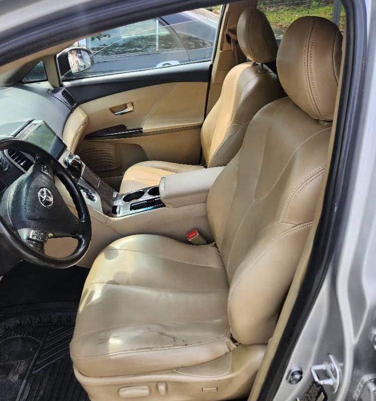 2010 TOYOTA VENZA FOUR CYLINDERS FOR SALE IN ABUJA image