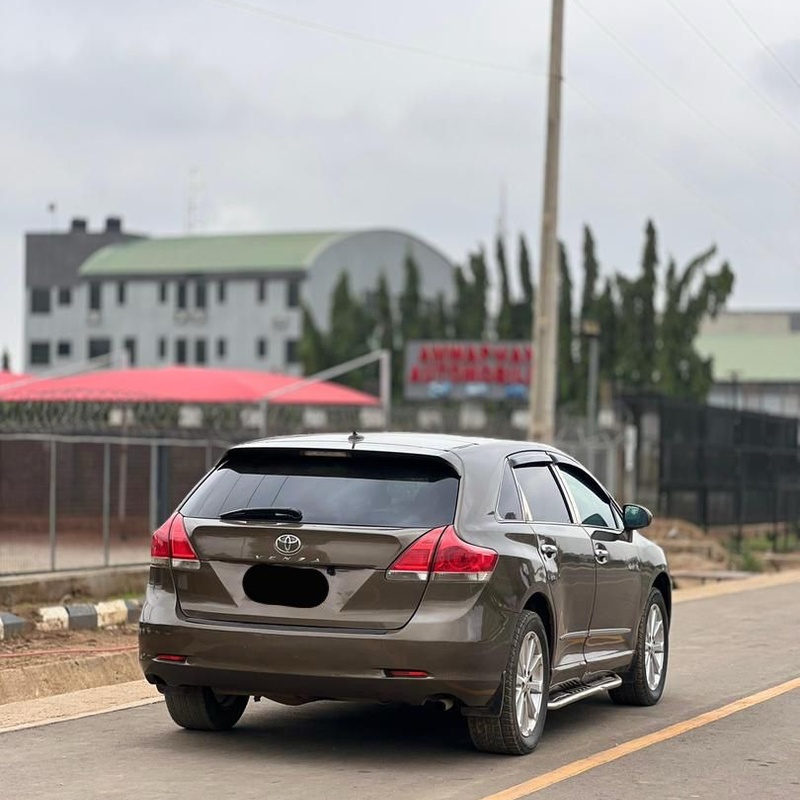 2010 TOYOTA VENZA FULL OPTION FOR SALE image