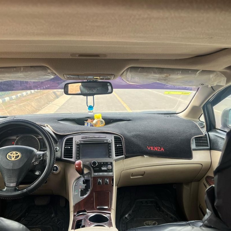 2010 TOYOTA VENZA FULL OPTION FOR SALE image