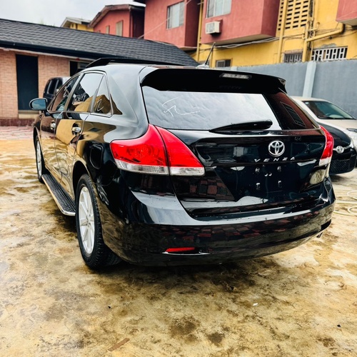 2010 Toyota Venza XLE for Sale In Lagos