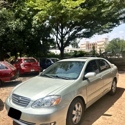 SUPER CLEAN TOYOTA COROLLA 2011 FOR SALE