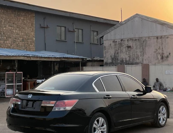 2011 HONDA ACCORD IN KADUNA FOR SALE