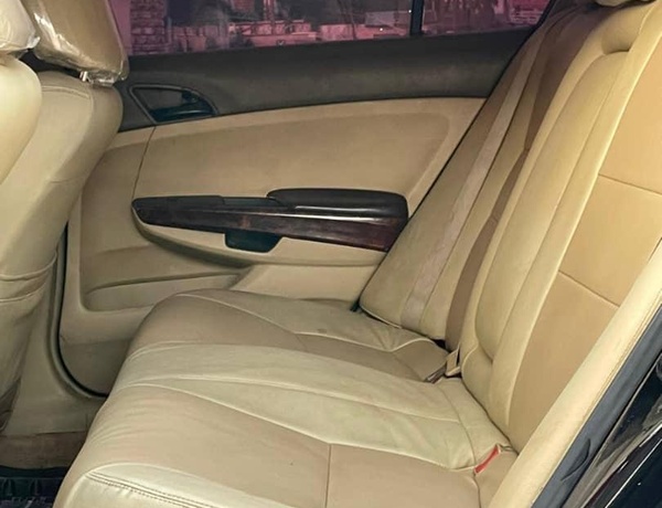 2011 HONDA ACCORD IN KADUNA FOR SALE