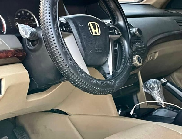 2011 HONDA ACCORD IN KADUNA FOR SALE