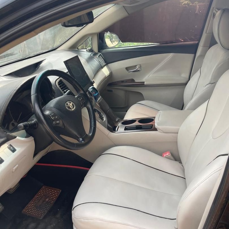 2011 KEYLESS TOYOTA VENZA FOR SALE IN LAGOS image