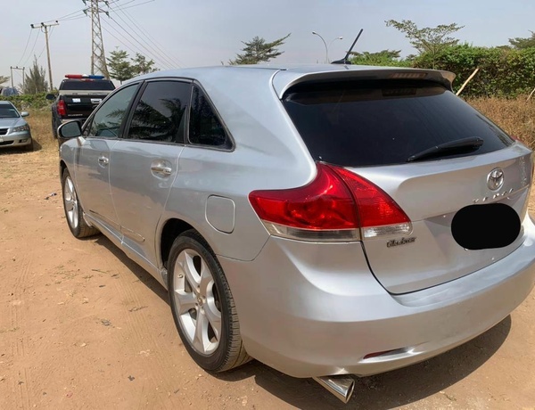2011 KEYLESS TOYOTA VENZA FOR SALE IN  ABUJA