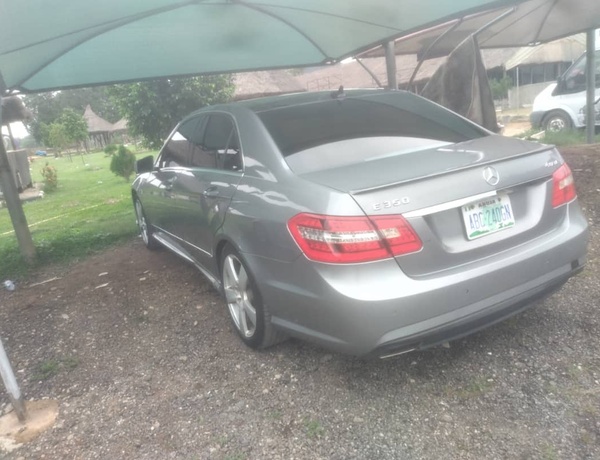 2011 model Mercedes Benz E350 In Wuse 2 Abuja.