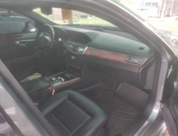 2011 model Mercedes Benz E350 In Wuse 2 Abuja.