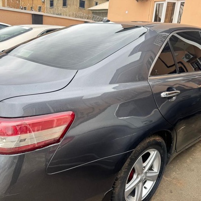 2011 TOYOTA CAMRY LE FOR SALE IN ABUJA