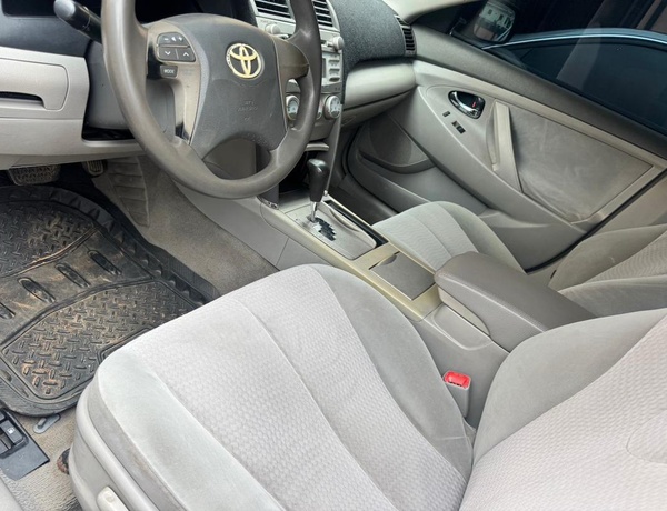 2011 TOYOTA CAMRY LE FOR SALE IN ABUJA