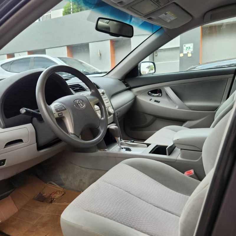 2011 Toyota Camry LE Toks  First Body image