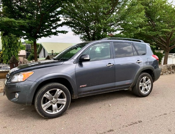 2011 TOYOTA RAV4 SPORT FOR SALE