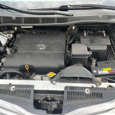 2011 TOYOTA SIENNA LE FOR SALE