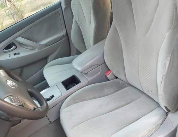 2011 UPGRADED TOYOTA CAMRY FOR SALE IN ABUJA