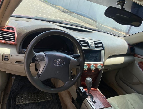 2011 UPGRADED TOYOTA CAMRY FOR SALE
