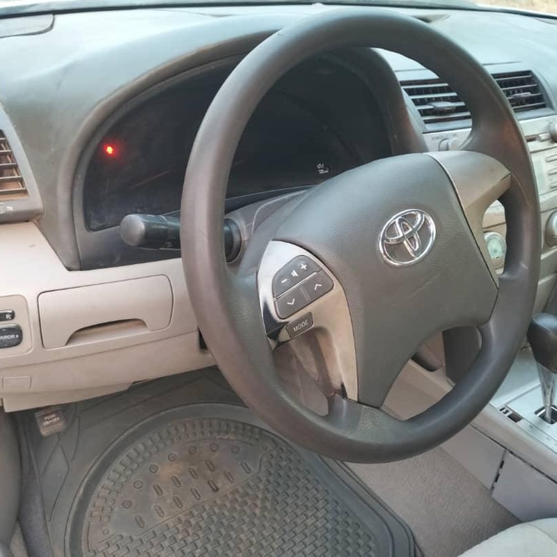 2011 UPGRADED TOYOTA CAMRY LE FOR SALE image