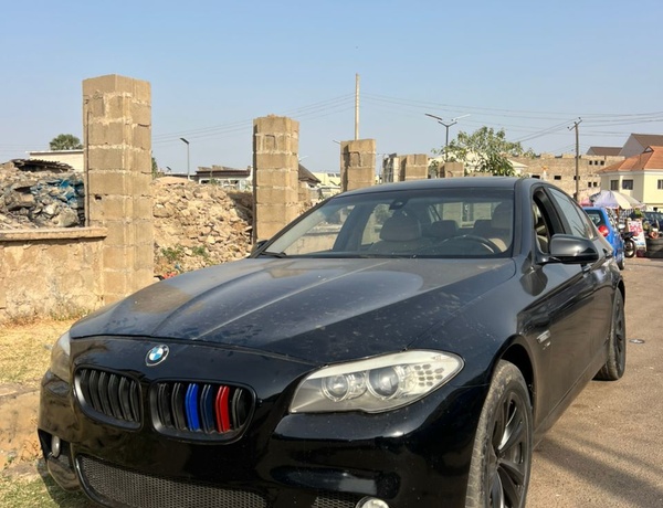 2012 BMW 5 SERIES 550i F10 FOR SALE IN KADUNA
