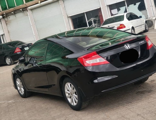 2012 HONDA CIVIC COUPE IN KANO FOR SALE
