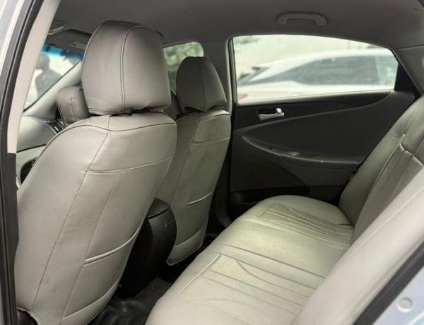 2012 HYUNDAI SONATA FOR SALE IN ABUJA