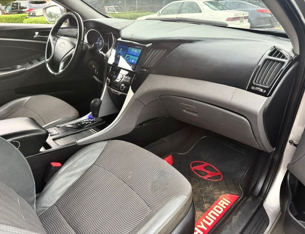 2012 HYUNDAI SONATA FOR SALE IN ABUJA