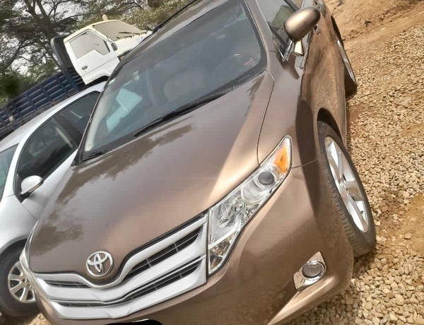 2012 KEYLESS TOYOTA VENZA FOR SALE IN ABUJA