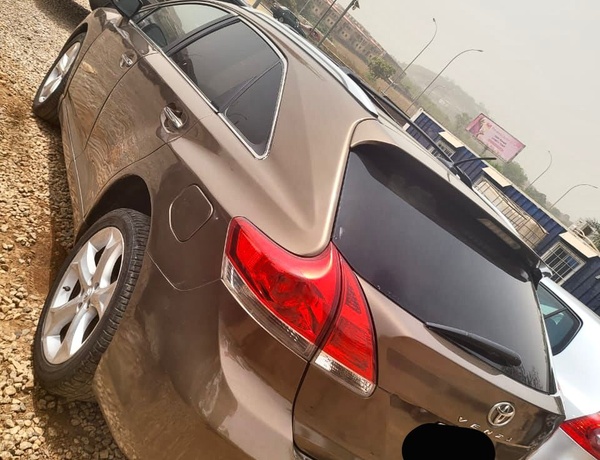 2012 KEYLESS TOYOTA VENZA FOR SALE IN ABUJA