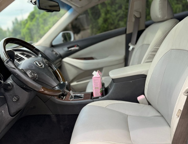 2012 LEXUS ES350 FOR SALE IN ABUJA