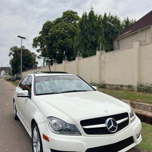 2012 MERCEDES BENZ C300 FOR SALE