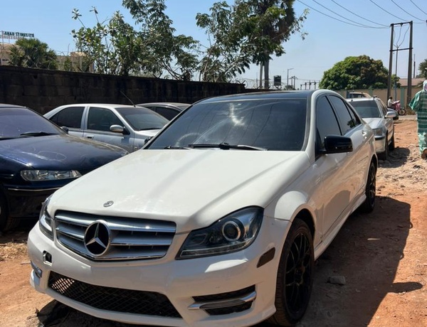 2012 MERCEDES BENZ C300 FOR SALE IN KADUNA