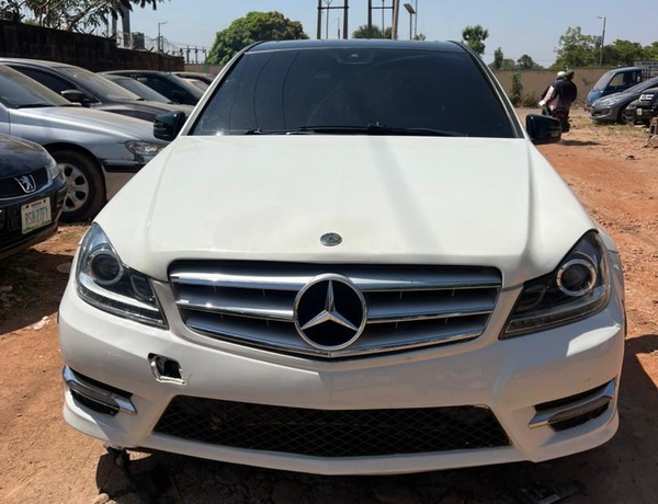 2012 MERCEDES BENZ C300 FOR SALE IN KADUNA