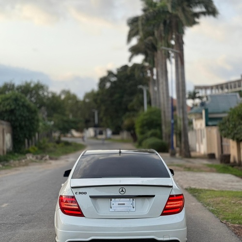 2012 MERCEDES BENZ C300 FOR SALE IN KADUNA