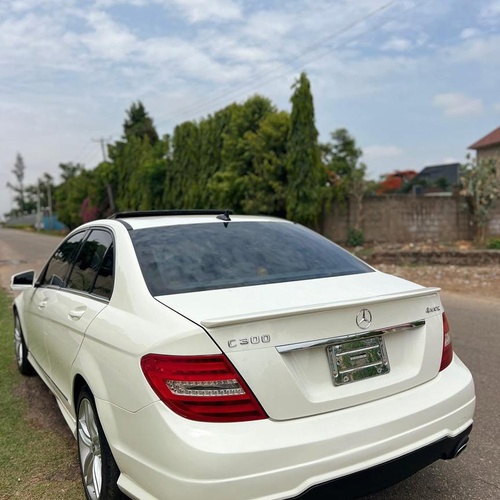 2012 MERCEDES BENZ C300 FOR SALE
