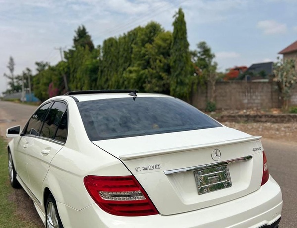 2012 MERCEDES BENZ C300 FOR SALE