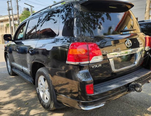 2012 Toyota Land Cruiser Reg for Sale In Lagos